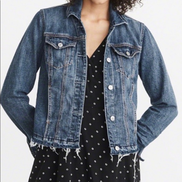 Abercrombie & Fitch Frayed Bottom Jean Jacket